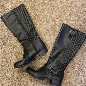 Black Quilted Boots 8 1/2 Size